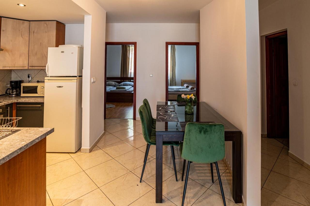 Elite Center Apartman Сегед Екстер'єр фото